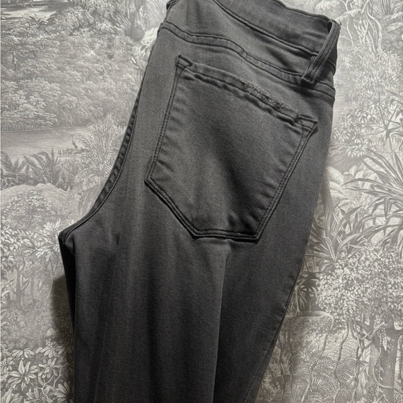 Frame Denim Distressed Skinny Jeans in Grey Shred - Picture 7 of 7